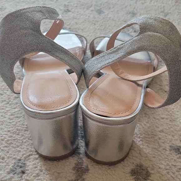 Elegant Silver Ankle Strap Women's Sandals - Picture 10 of 10